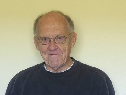 Portrait image of author Frank Heath.