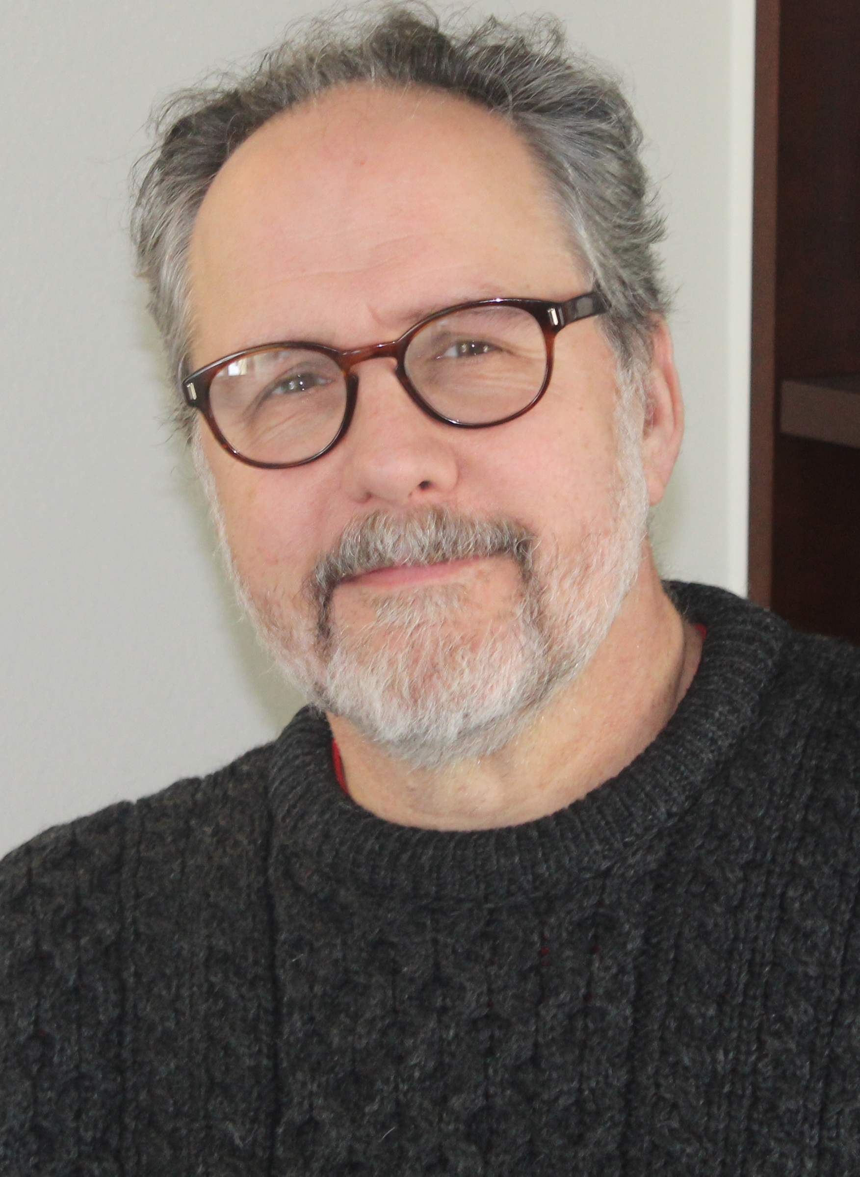 Portrait image of author Mark Baechtel.
