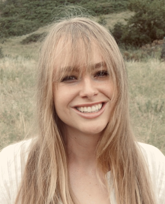 Portrait image of author Emma Schaefer.